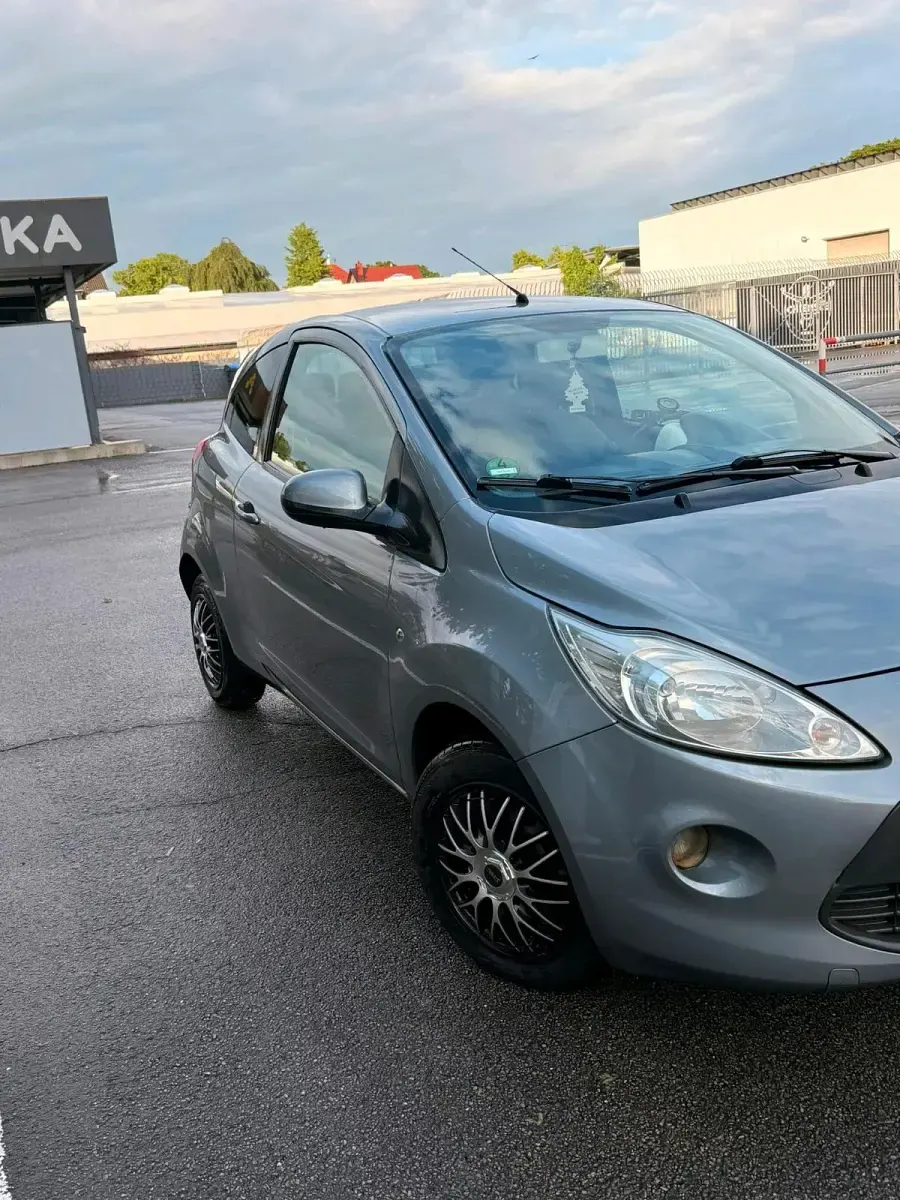 Gebraucht Ford Ka 75 PS (55 kW) 2008 Grau Kleinwagen