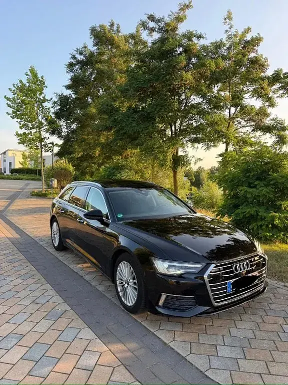 Gebraucht Audi A6 Design 204 PS (150 kW) 2021 Schwarz Kombi