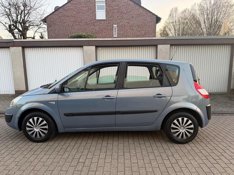 Gebraucht Renault Mégane II 112 PS (82 kW) 2005 Blau Limousine