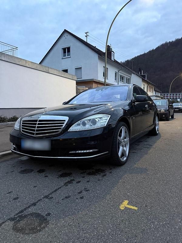 Schwarz Gebraucht 2011 Mercedes S350 Limousine | 11.500 € (Guter Preis) - Bild 1/4