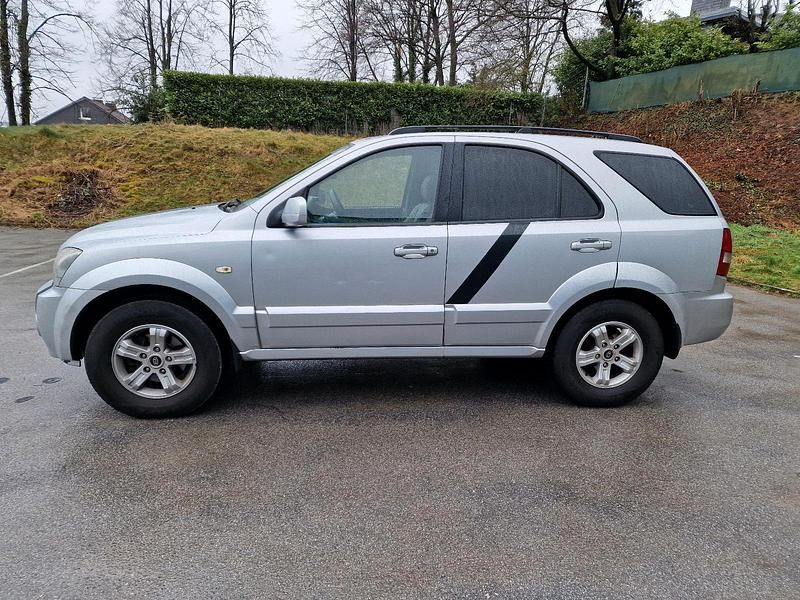 Gebraucht Kia Sorento 140 PS (102 kW) 2005 Silber SUV
