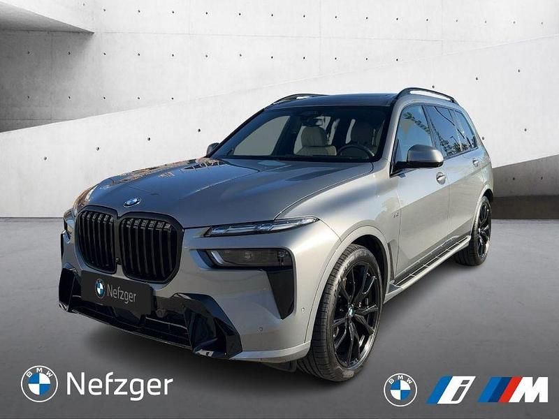 Grau Gebraucht 2024 BMW X7 Comfort Edition SUV | 109.900 € - Bild 1/4