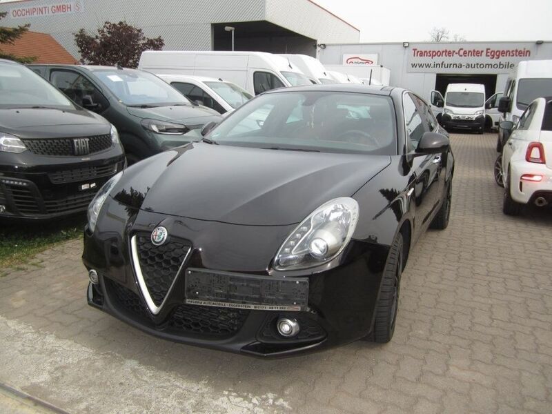 Schwarz Gebraucht 2017 Alfa Romeo Giulietta Super Kleinwagen | 12.990 € (Fairer Preis) - Bild 1/4