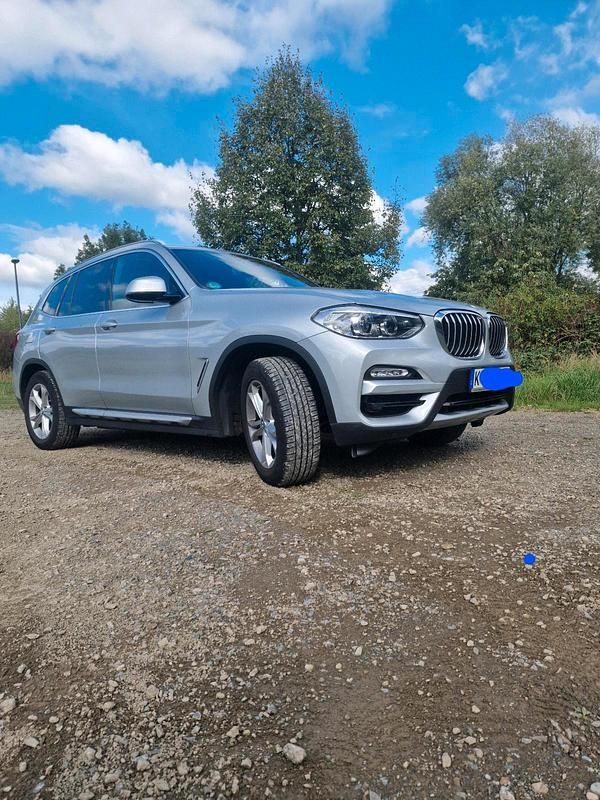 Silber Gebraucht 2019 BMW X3 xLine SUV | 28.000 € (Fairer Preis) - Bild 1/4