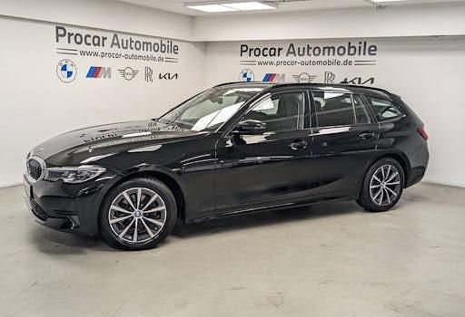 Gebraucht BMW 320 Advantage 190 PS (139 kW) 2021 Schwarz Kombi