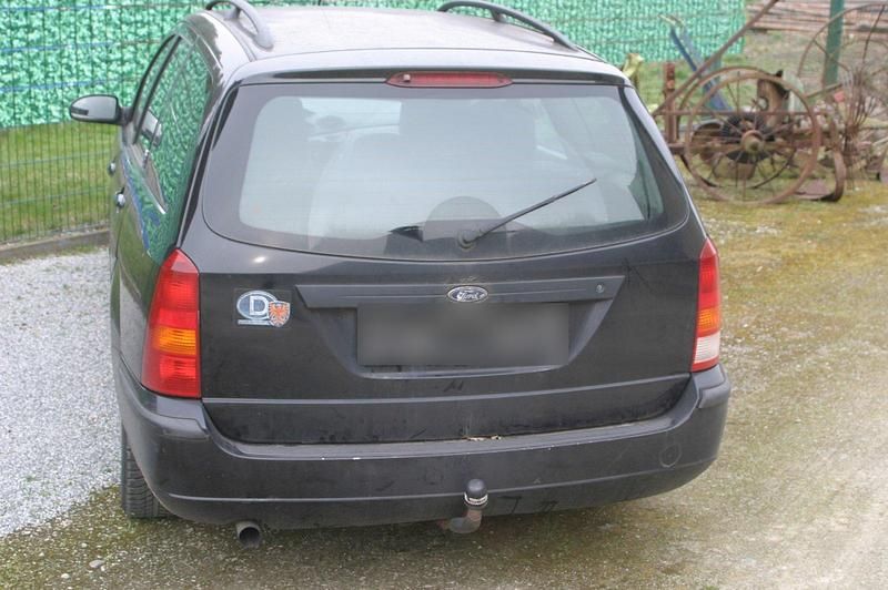 Gebraucht Ford Focus 96 PS (70 kW) 2003 Kombi