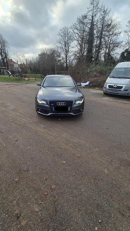 Gebraucht Audi A4 Ambiente 247 PS (181 kW) 2010 Grau Kombi