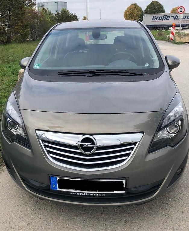 Grau Gebraucht 2013 Opel Meriva Selection Van / Kleinbus | 8.999 € (Fairer Preis) - Bild 1/4