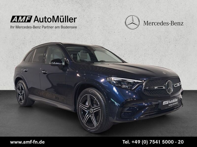 Blau Gebraucht 2023 Mercedes GLC300e AMG line SUV | 59.900 € (Fairer Preis) - Bild 1/4
