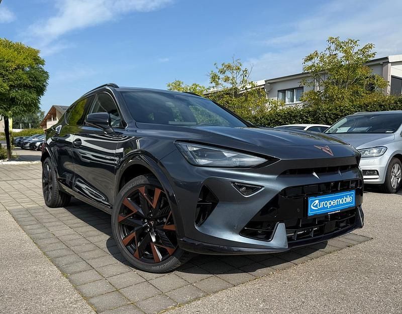 Neu Cupra Formentor VZ 333 PS (244 kW) 2025 Midnight schwarz meta.../schwarz SUV