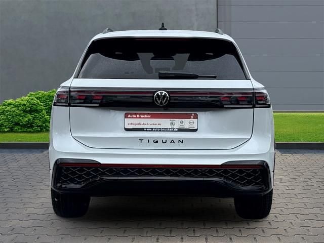 Neu VW Tiguan 193 PS (141 kW) 2025 Weiss SUV