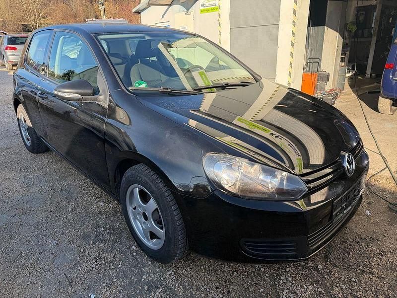 Schwarz Gebraucht 2009 VW Golf VI Trendline Limousine | 4.350 € (Fairer Preis) - Bild 1/4
