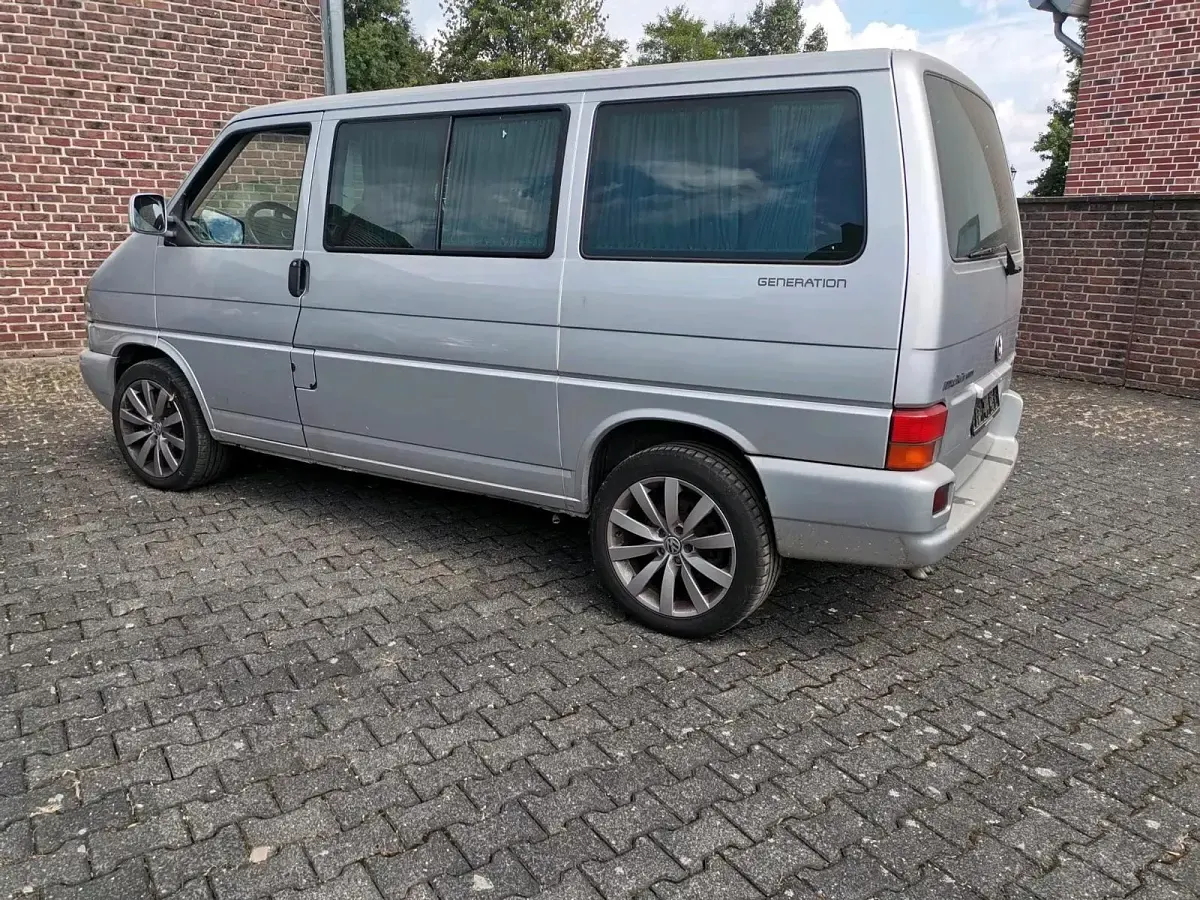 Używany VW T4 151 KM (111 kW) 2002 Srebrny Van