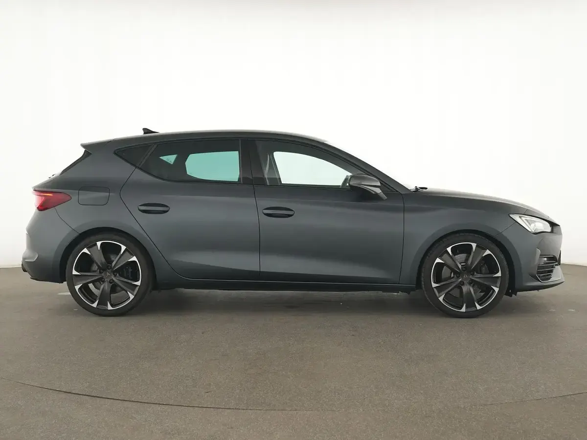 Occasion Cupra Leon VZ 300 ch (220 kW) 2022 Gris Berline