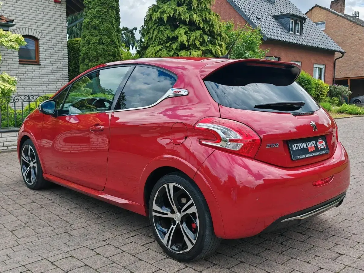 Gebraucht Peugeot 208 GTi 200 PS (147 kW) 2015 Rot Kleinwagen