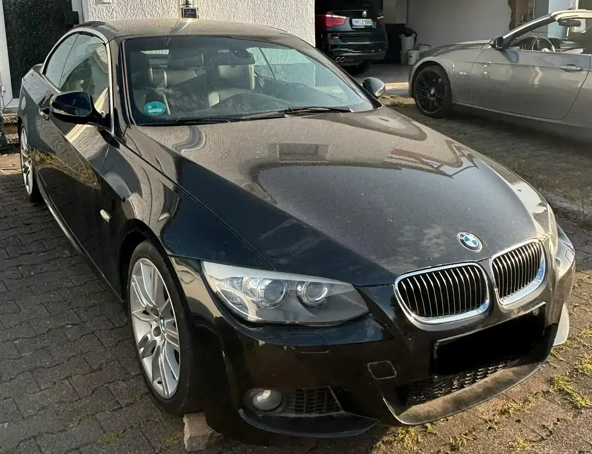 Gebraucht BMW 335 Cabriolet M Sport 306 PS (225 kW) 2012 Schwarz Cabrio