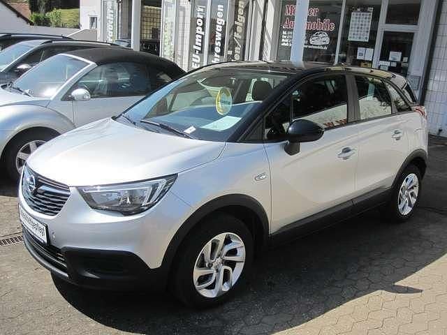 Silbermetallic/dach schwarzmet Gebraucht 2019 Opel Crossland X SUV | 12.880 € (Guter Preis) - Bild 1/2