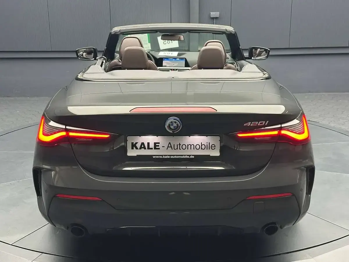Gebraucht BMW 420 Cabriolet M Sport 184 PS (135 kW) 2023 Dravitgrau metallic Cabrio