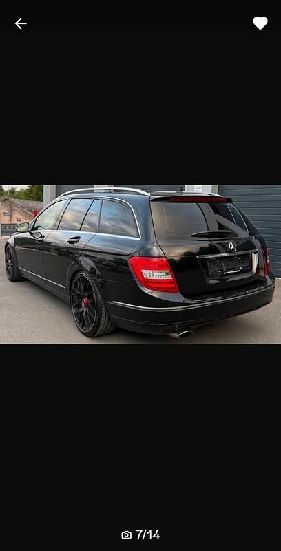 Gebraucht Mercedes C220 170 PS (125 kW) 2008 Schwarz Kombi