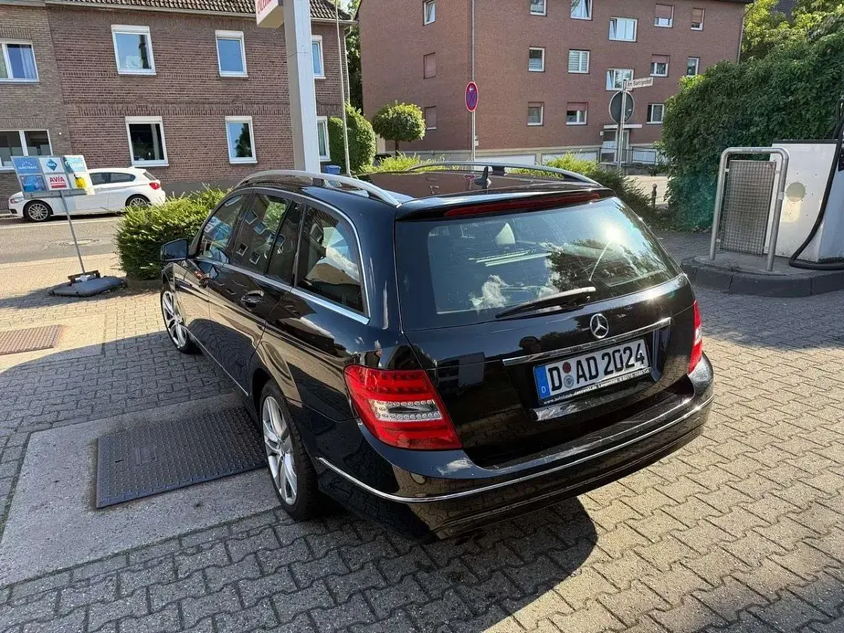 Gebraucht Mercedes C180 Avantgarde 120 PS (88 kW) 2012 Kombi