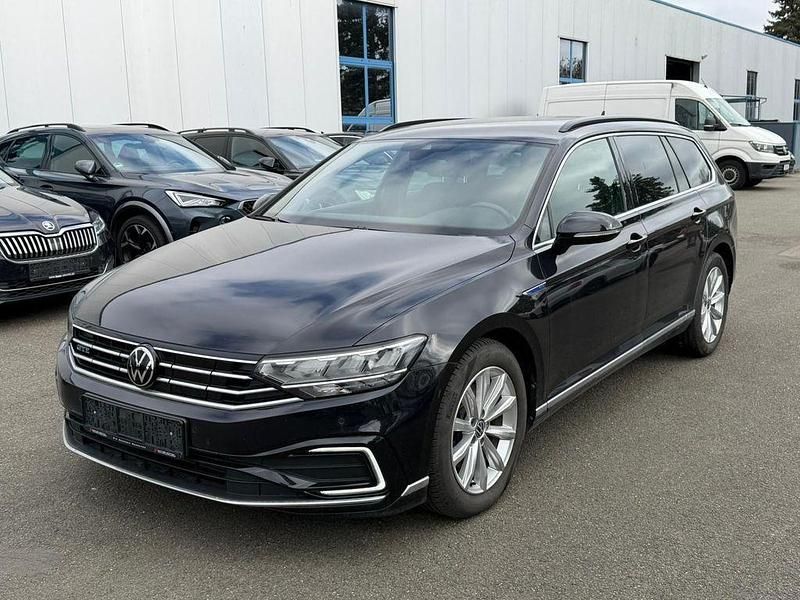 Gebraucht VW Passat GTE 218 PS (160 kW) 2021 Schwarz Kombi