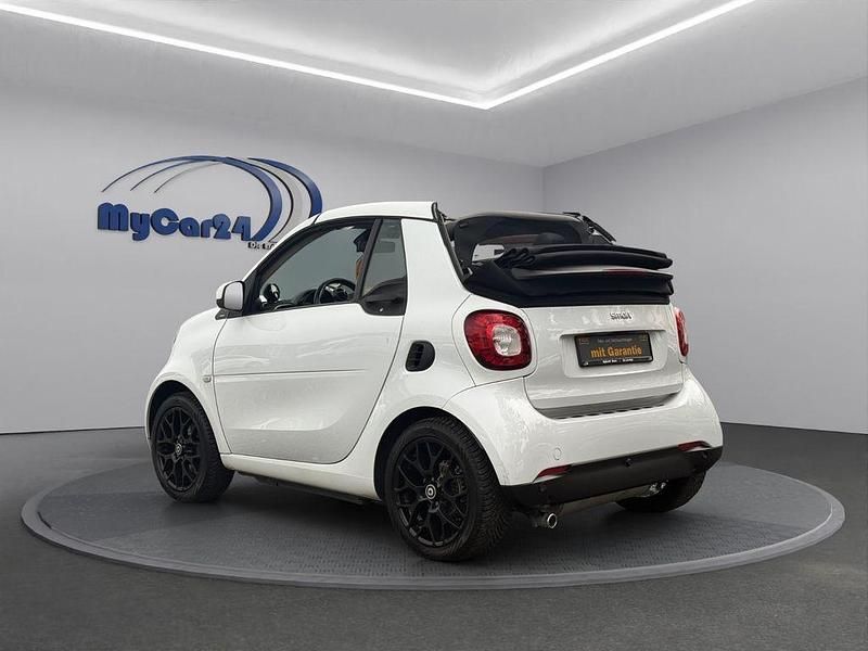 Gebraucht Smart ForTwo Cabrio 90 PS (66 kW) 2016 Weiß Cabrio
