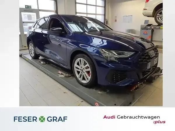 Navarrablau metallic Gebraucht 2022 Audi A3 S-Line Limousine | 28.780 € (Etwas zu teuer) - Bild 1/4
