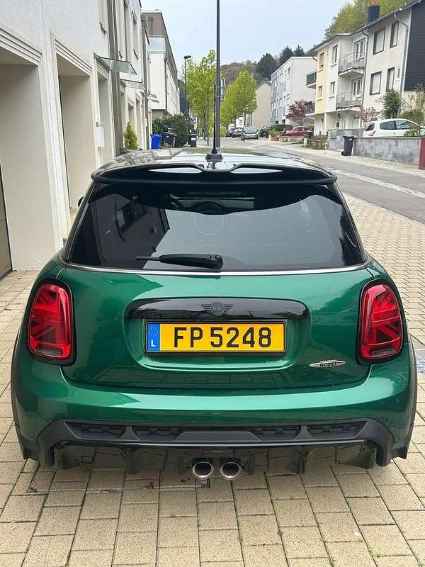 Gebraucht Mini John Cooper Works 231 PS (169 kW) 2023 Grün Kleinwagen