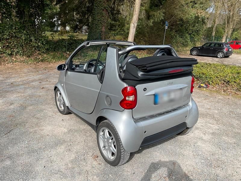 Gebraucht Smart ForTwo Cabrio 60 PS (44 kW) 2003 Silber Cabrio