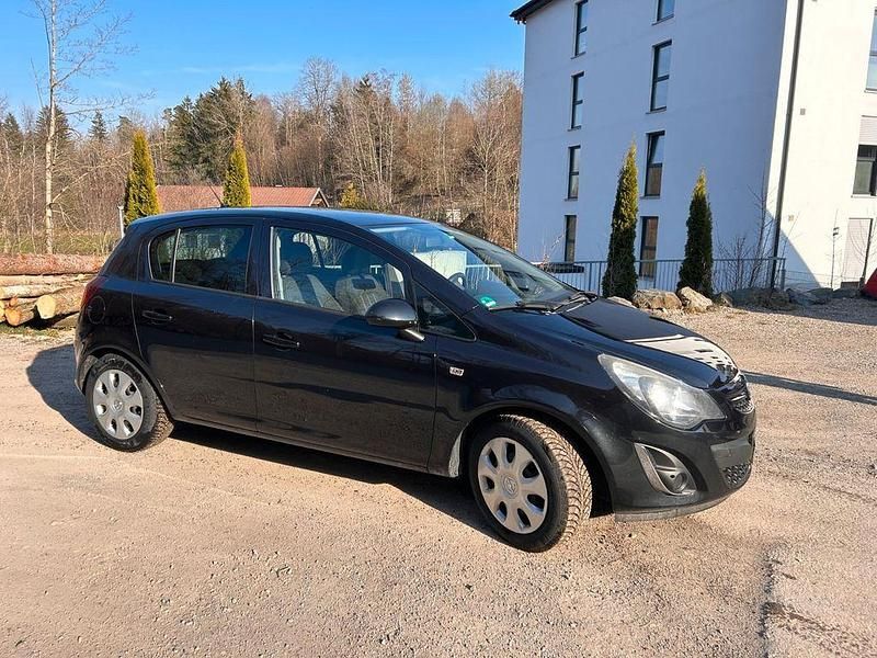 Gebraucht Opel Corsa Color Edition 101 PS (74 kW) 2014 Schwarz Kleinwagen