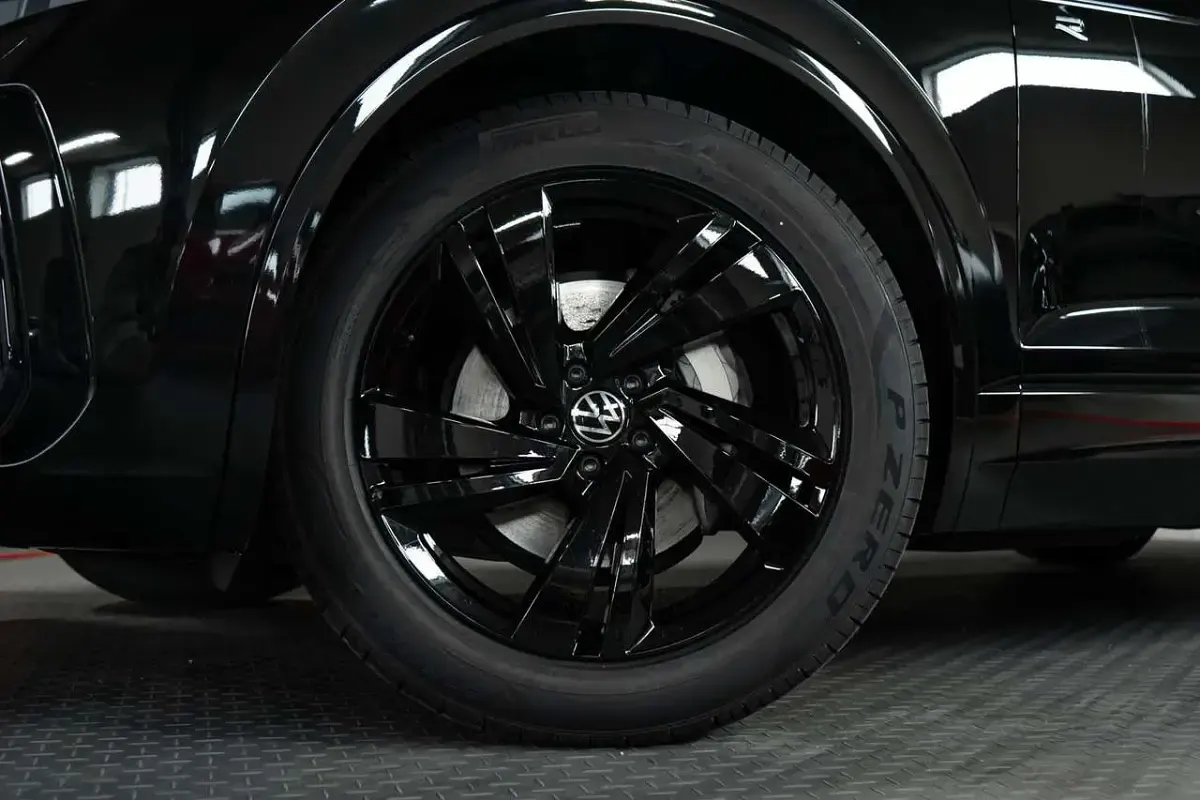 Neu VW Touareg Edition 286 PS (210 kW) 2026 Schwarz SUV