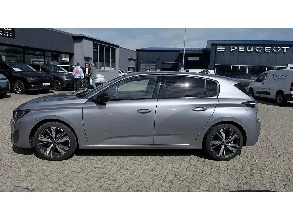 Gebraucht Peugeot 308 Allure 131 PS (96 kW) 2023 Grau Limousine