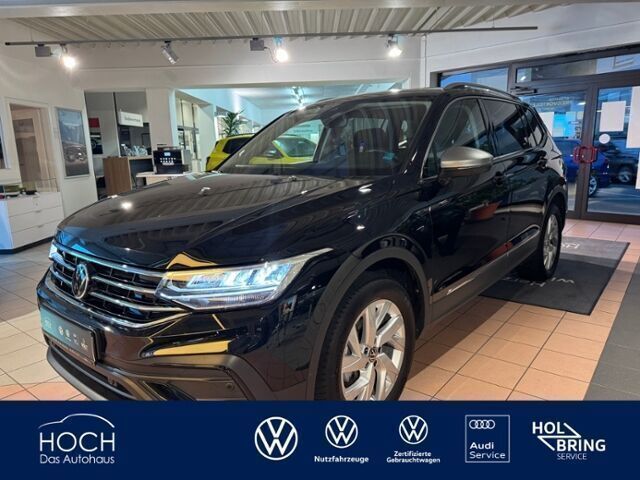 Schwarz Gebraucht 2022 VW Tiguan SUV | 36.900 € (Teuer) - Bild 1/2