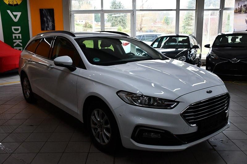Gebraucht Ford Mondeo 150 PS (110 kW) 2021 Weiß Kombi
