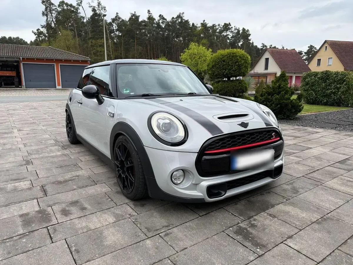Gebraucht Mini Cooper S 192 PS (141 kW) 2018 Silber Kleinwagen