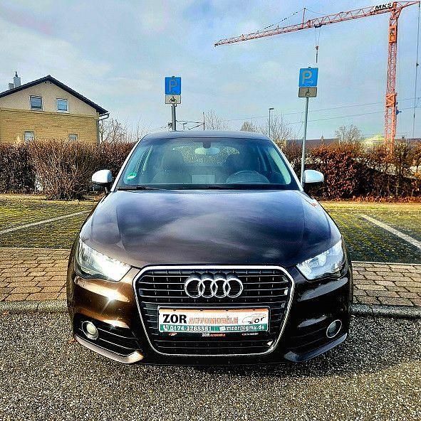 Second-hand Audi A1 Attraction 86 CP (63 kW) 2012 Maro Hatchback