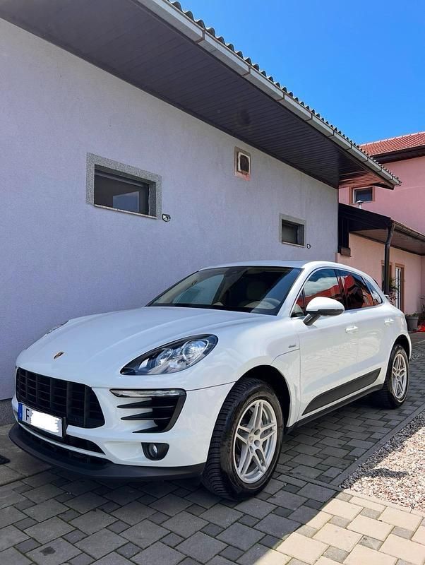 Weiß Gebraucht 2016 Porsche Macan S SUV | 30.100 € (Superpreis) - Bild 1/4