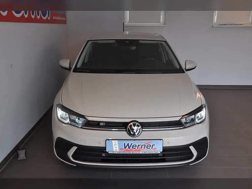 Gebraucht VW Polo Life 95 PS (69 kW) 2024 Grau Kleinwagen