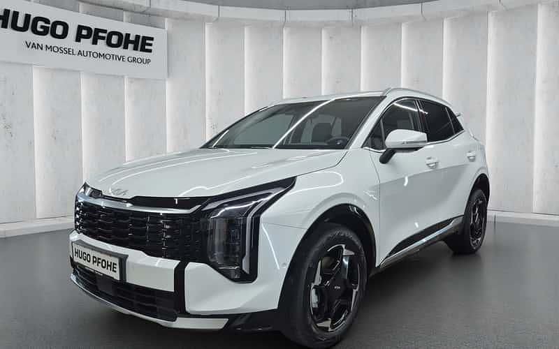 Weiß Neu 2025 Kia Sportage Spirit SUV | 41.589 € (Teuer) - Bild 1/4