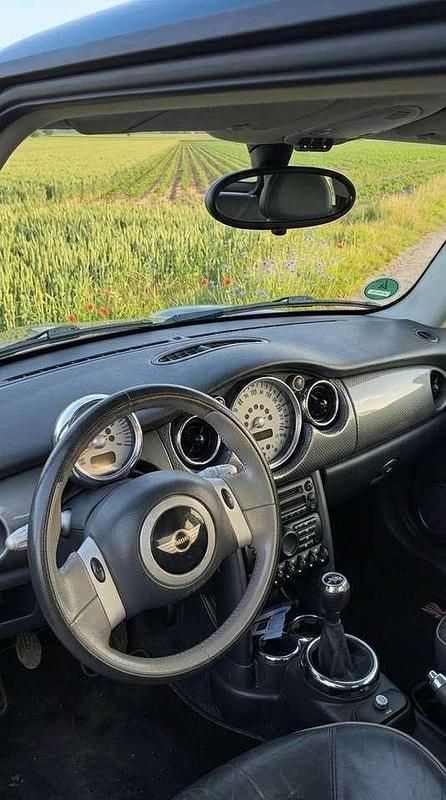Second-hand Mini ONE 90 CP (66 kW) 2006 Hatchback