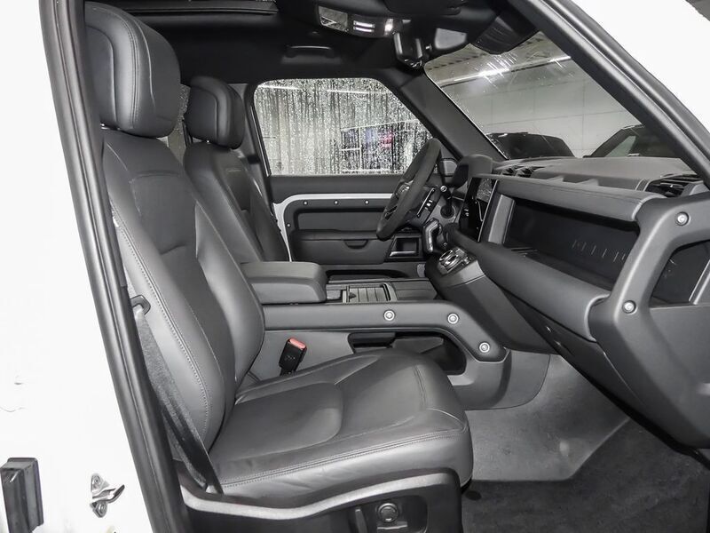 Gebraucht Land Rover Defender 532 PS (391 kW) 2023 Weiß SUV