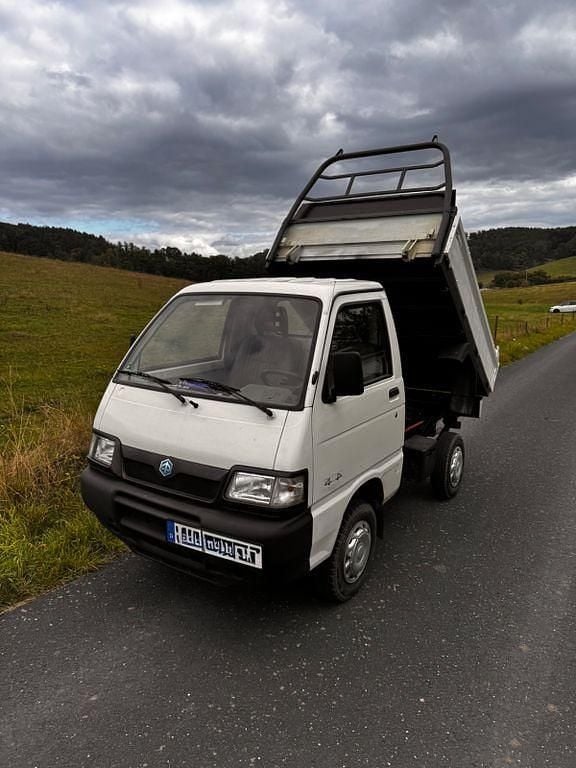 Weiß Gebraucht 2006 Piaggio Porter | 5.499 € - Bild 1/4
