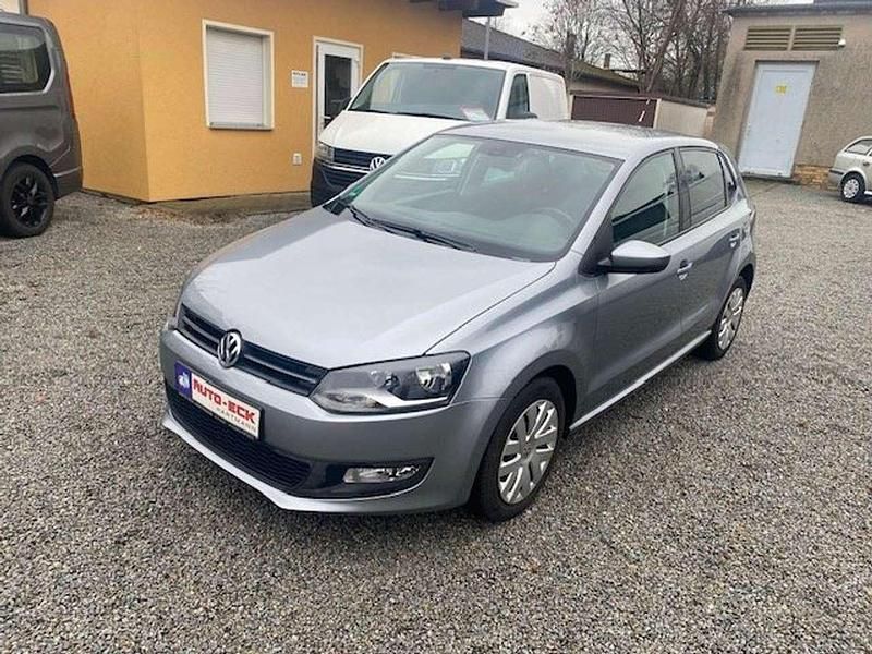 Gebraucht VW Polo Team 86 PS (63 kW) 2011 Monosilber metallic Kleinwagen