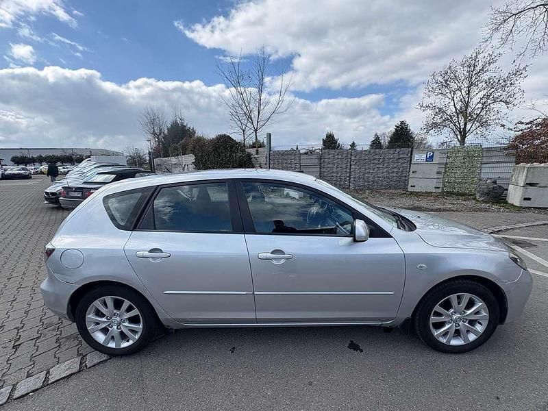 Gebraucht Mazda 3 Active 105 PS (77 kW) 2007 Satinsilber metallic Kleinwagen
