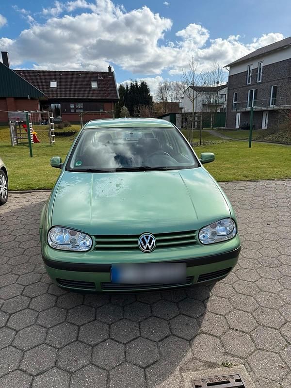 Gebraucht VW Golf IV 75 PS (55 kW) 2000 Grün Kleinwagen