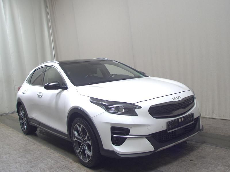 Gebraucht Kia XCeed Platinum 141 PS (103 kW) 2022 Weiss SUV