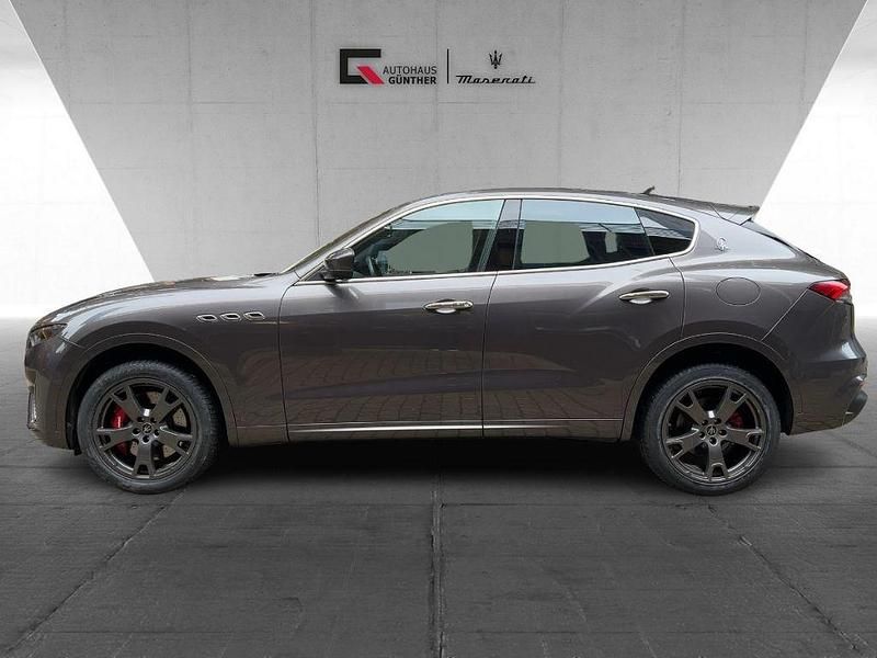 Gebraucht Maserati Levante 275 PS (202 kW) 2021 Grau SUV
