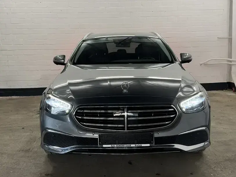 Used Mercedes E300 320 HP (235 kW) 2022 Grey Sedan