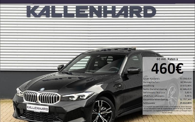 Schwarz Gebraucht 2025 BMW 330e Comfort Edition Limousine | 53.358 € - Bild 1/4