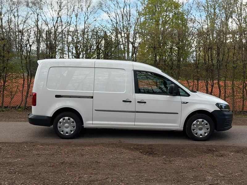Usata VW Caddy 102 CV (75 kW) 2018 Bianco Monovolume